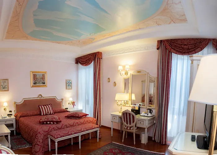 Daniel'S Hotel
